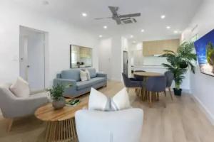 Mandalay Luxury Beachfront Apartments, Port Douglas