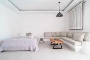 Ambience Suites, Firostefani