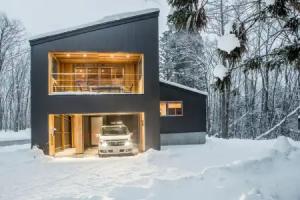 Phoenix Cocoon, Hakuba
