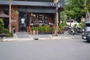 Monsoon Bassac Hotel, Phnom Penh