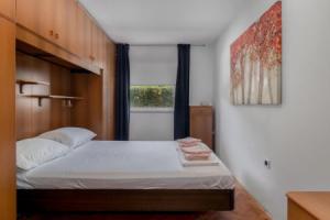 Nice Apartment in Kostrena With Outdoor Swimming Pool, Wifi and 2 Bedrooms, Rijeka