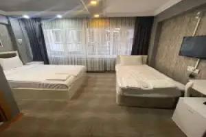 Ufuk Otel, Cesme