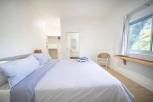 Caribbean Breeze - 2BR Apartment Close to Beach!, Sosua