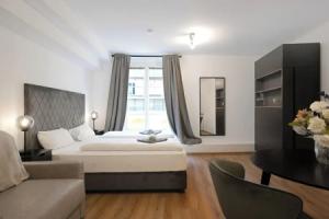 easy-flat Hauptplatz - City Center Apartments with a Kitchen, Villach
