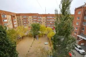 Apartments on 4th Village street 26/2, Omsk