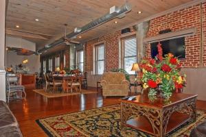 Cook Loft Apartments, Knoxville