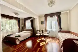 2-Kh Komnatnaya v Tsentre Goroda Flat, Sochi