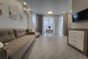 Studiya Na Pervoy Beregovoy Linii Flat, Adler