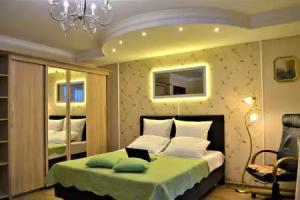 Podmoskovny Krov V Tsentre Zheleznodorozhnogo Na Avtozavodskoy 4k3 Apartments, Zheleznodorozhnyy