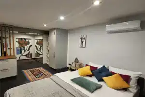 V 5 Minutakh Peshkom Ot Paveletskogo Vokzala Flat, Moscow