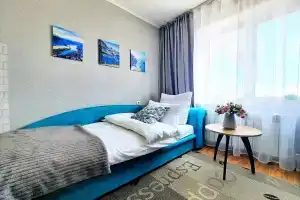 Ekonom na Dvoikh Pogostim Flat, Chebarkul'