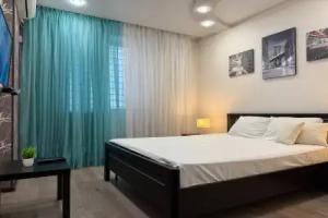 Lofthouse Flat, Orenburg