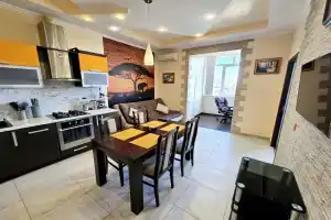 Prostornaya S Vidom Na More Flat, Sochi