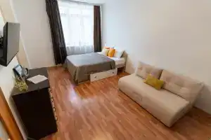 Stepanenkov na 8 Marta na 10 etazhe Apartaments, Ekaterinburg