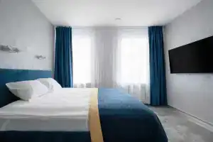 na Akademika Lebedeva 21 Apartments