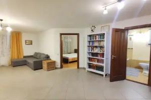 Na Shirokoy u Meteora Flat, Kazan