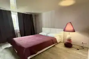 S Vidom Na Volgu Flat, Samara