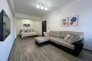 1-kom Sakhyyanovoy 21/2-28 Ulan-Ude Khimchistka KakDoma Flat, Ulan-Ude