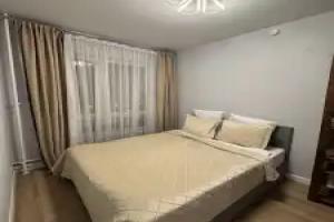 S Proyektorom U Metro Vnukovo Flat, Odintsovo