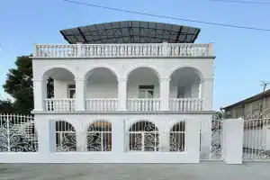 Guest house Sezar, Sukhumi