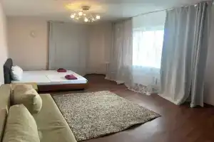 Bolshaya Kvartira Na Oktyabryskoy Apartments, Orel