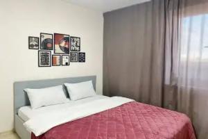 S Khoroshim Remontom I Balkonom Nedaleko Ot Aeroporta I Zh/d Vokzala Flat, Nizhniy Novgorod