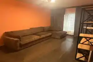 Na Venskoy Flat, Pskov