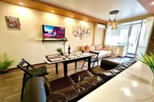 Na 9 Etazhe V Zhk sovremennik Apartments, Samara