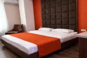"Fama 12" Hotel, Yerevan