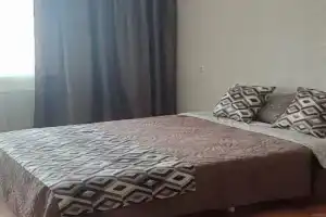 Na Bogdana Khmelnitskogo 26 Flat, Miass