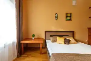 Ot Kompanii Khoum Hotel Na Ul M Gorykogo 131 Flat, Samara