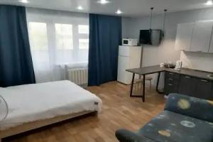 Studiya V Tsentre Goroda Flat, Tobol'sk