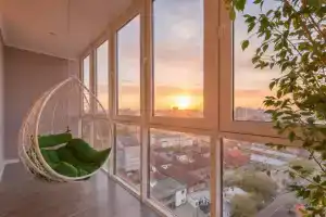 S panoramnym vidom na gorod, s bolshim televizorom (65 dyujmov) i Alisoj. Vstrechajte rassvety! Apartments, Krasnodar