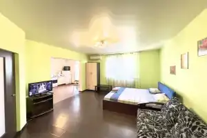 Prostornaya Odnokomnatnaya s Vidom Flat, Krasnodar