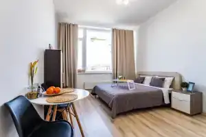 1 Apart-otel' Stepanenkov na Stepana Razina 2 (96/3), Ekaterinburg