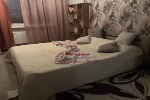 S Remontom V Novostroyke Na Pushkina 85 Flat, Engels