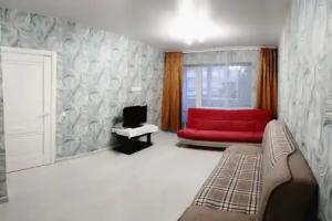 V Novom Dome Po Ulitse Chapaeva-Severnaya Flat, Salehard