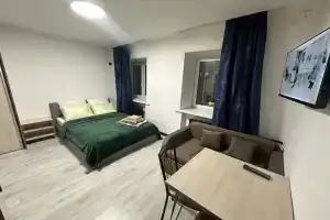 Na ulice Melnikayte dom 83 Flat, Tyumen