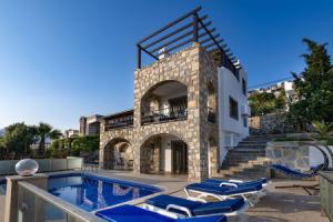 3 Bedroom Villa with Private Pool and Sea View for Rent in Bodrum Yalıkavak BD4148 Villa, Yalikavak