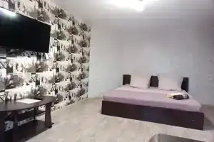 Ryadom S Tau Galereey Flat, Saratov