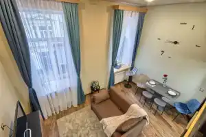 U Ermitazha Apartments