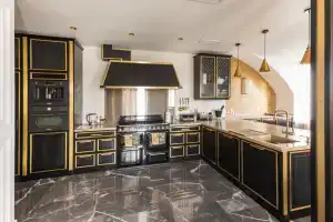 Stary Gorod with balcony and with view Apartments, Vyborg