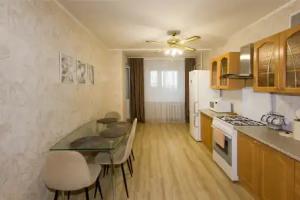 Tryokhkomnatnaya Sovremennaya na Mira 4B Flat, Vladimir