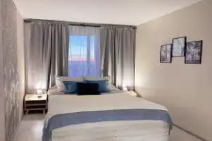 Yevro-Dvukhkomnatnaya Okolo Trk Planety I Sk Sukhareva Flat, Perm
