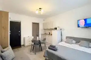 Apatrkhaus na Initsiativnoy Apartments, Lyubertsy