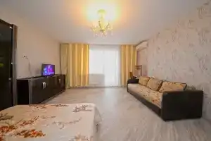 S Shikarnym Vidom Na Volgu Apartments, Volgograd