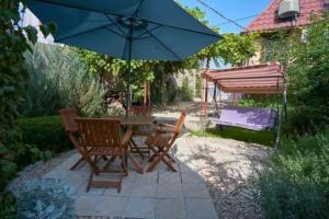 V Uchkuevke So Vsemi Udobstvami Private House, Sevastopol