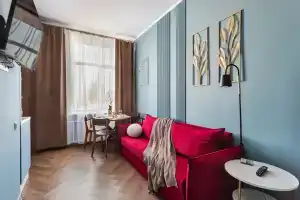 FullHouseApart dizaynerskaya chetyrekhmestnaya studiya na vokzal'noy ploshchadi Apartments, Vyborg