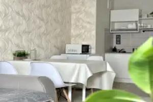S Shikarnym Vidom V Tsentre Goroda Flat, Petrozavodsk