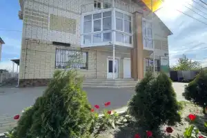 Raduga Hotel, Liski